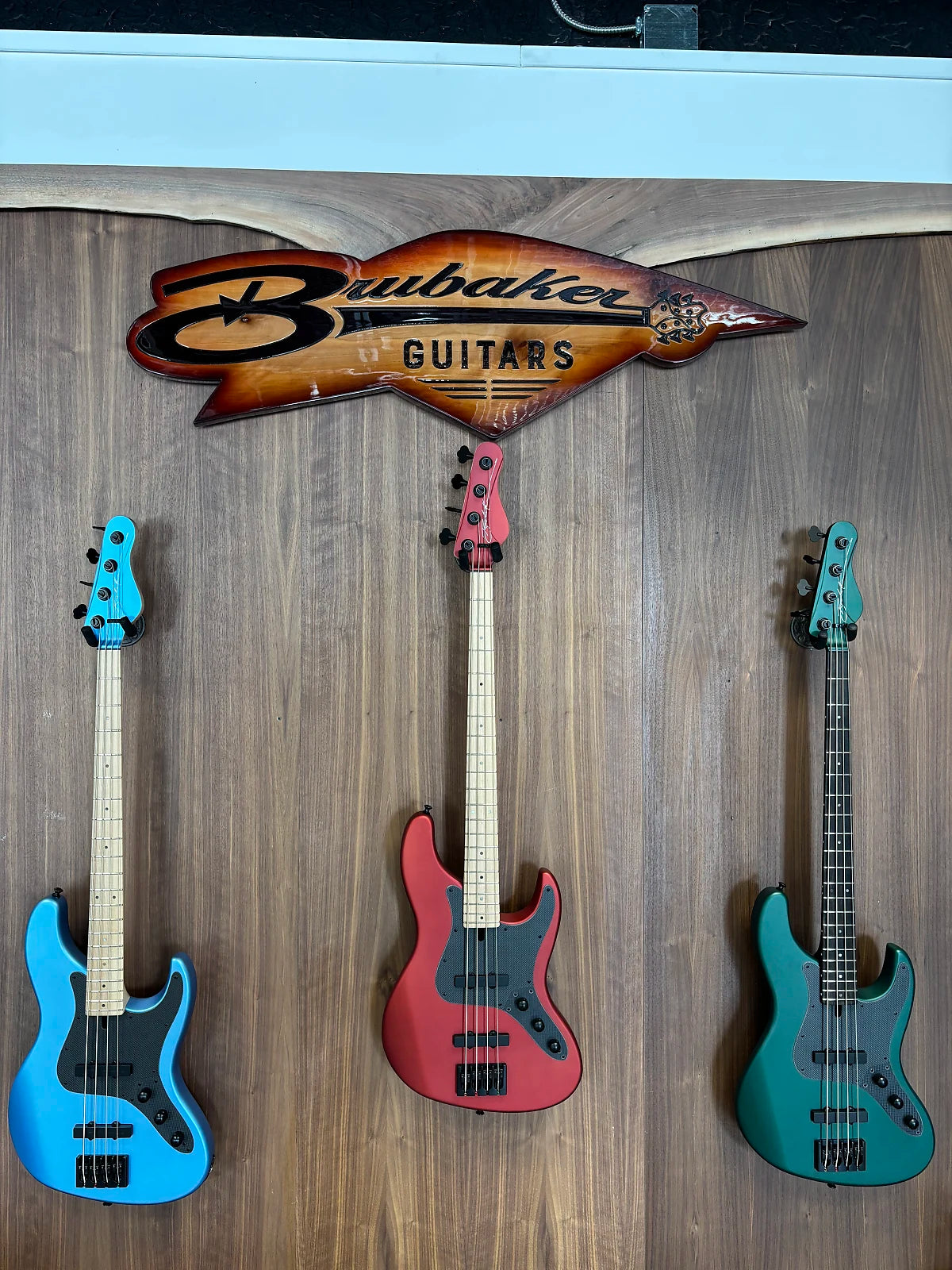 Brubaker JXB USA 4 Performance Series bass 2025 - Renzo Red satin