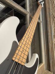 Brubaker JXB USA 4 Performance Series bass with BOB technology 2025 - Casablanca white
